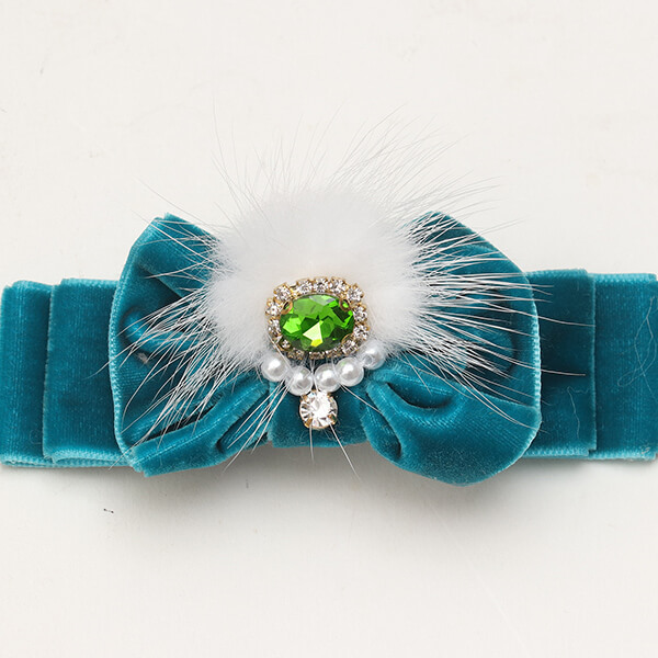 PRADA リボンベルベットバレッタ（グリーン）　ファンデーション付き PRADA リボンベルベットバレッタ（グリーン） ファンデーション付き