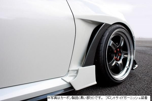 GR86 左フロントフェンダー 修復歴あり GARAGE VARY（ガレージベリー） GR86 フロントフェンダー(FRP) ZN-8