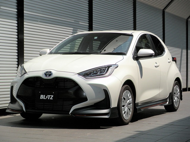 BLITZ（ブリッツ） 車高調キット ヤリス ハイブリッド MXPH17 トヨタ