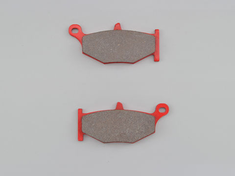 デイトナ 赤パッド 通しナンバー：069 スズキ GSR400 79853 DAYTONA