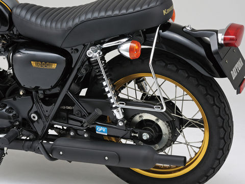 デイトナ サドルバックサポート 車体左側 クローム W400/650/800