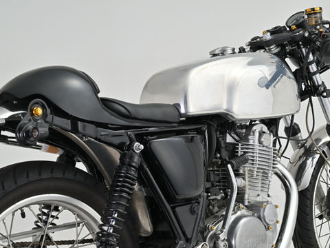 デイトナ ノートンタイプアルミガソリンタンク SR400 ヤマハ SR400 91745 DAYTONA｜car-parts-diy｜04