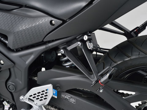なな DAYTONA（デイトナ） 15529 ヘルメットホルダー YZF-R3/R25/MT-03/25