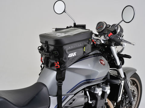 デイトナ GIVI 防水タンクバッグ GRT715 99197 DAYTONA : 車パーツDIY