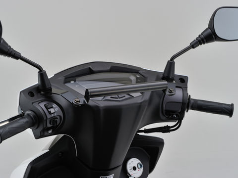 デイトナ マルチマウントバー FE シグナスX用 ヤマハ シグナス