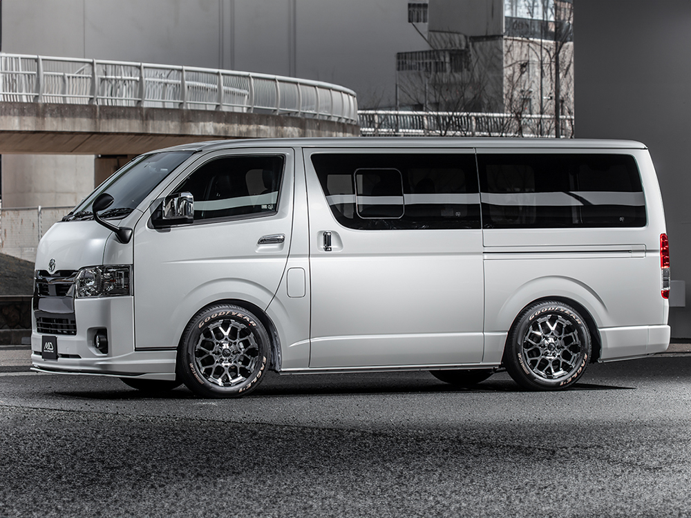アルミホイール    【17×8.0J 6-139.7 INSET20 ブラック/ミラーカット】 マルカ ナイトロパワー M28バレット 4本セットの画像