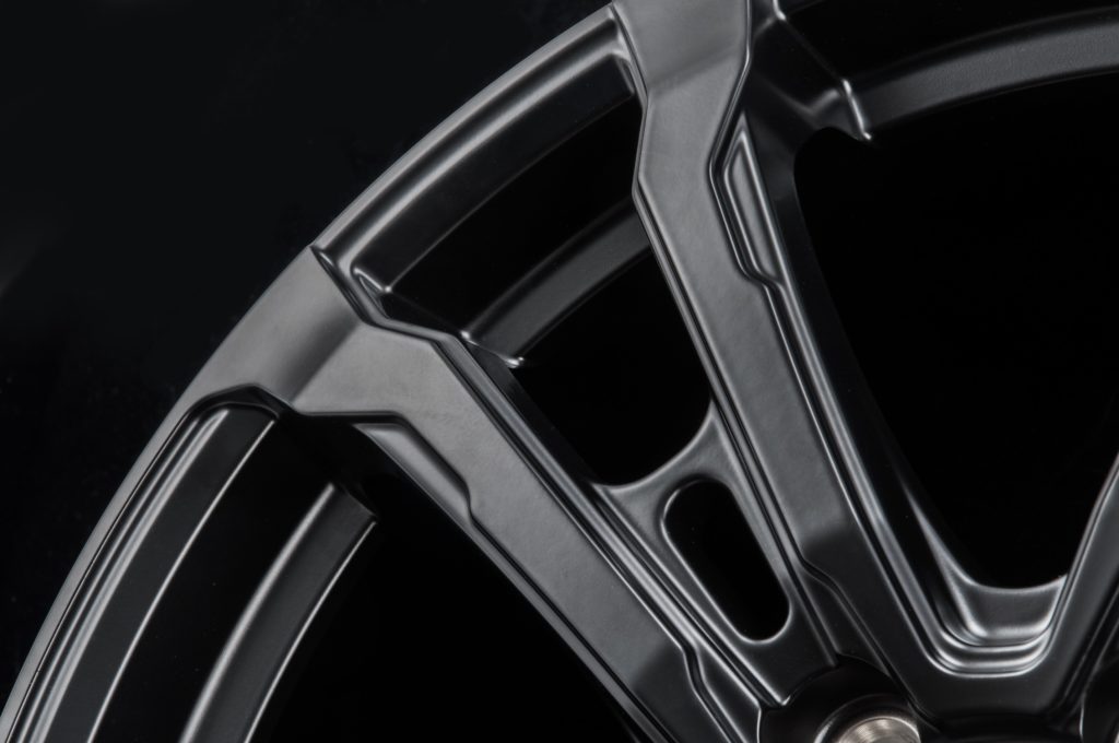 MONZA JAPAN - 銀輪 ヴォクシー/ノア 90系 トヨタ モンツァジャパン 1本 【17×7.0J 5-114.3 INSET38】 ご機嫌立ちはだかる ヴィラス 17in 5穴