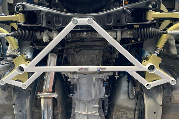 フロントメンバーブレース チェイサー JZX100 トヨタ ウルトラ