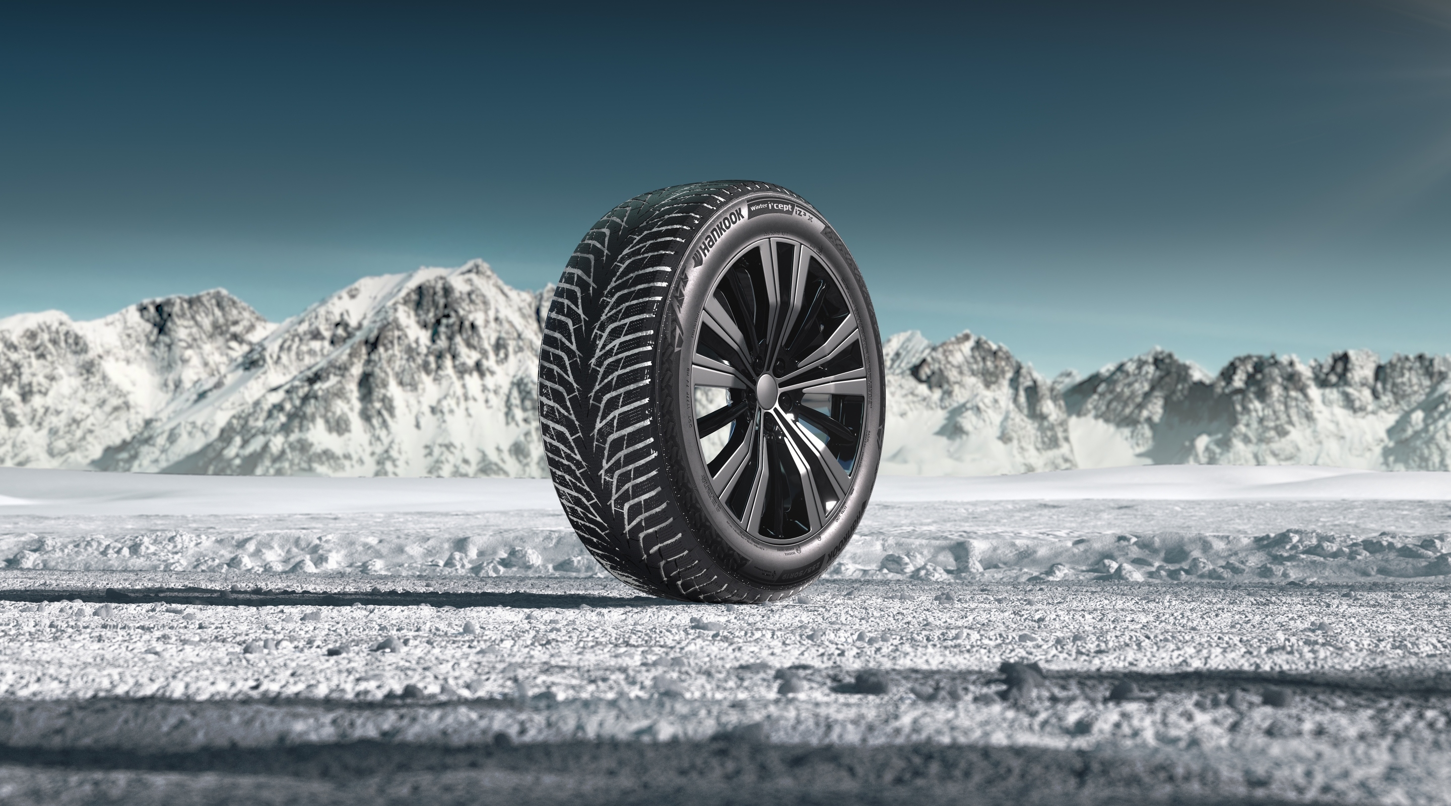 Hankook/ハンコック Winter i*cept iz3 225/55R18 102H XL M+S 1本 ウィンターアイセイプトアイゼットスリーエックス 18インチ 1032448の画像