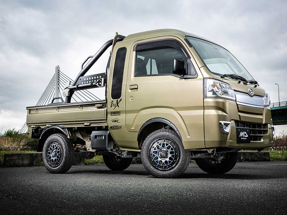 ナイトロパワー/M29 スティンガー アルミホイール4本セット【16×5.5J 5-139.7 INSET20 BBK】NITRO POWER/M29 STINGER X1936555D3200300×4の画像