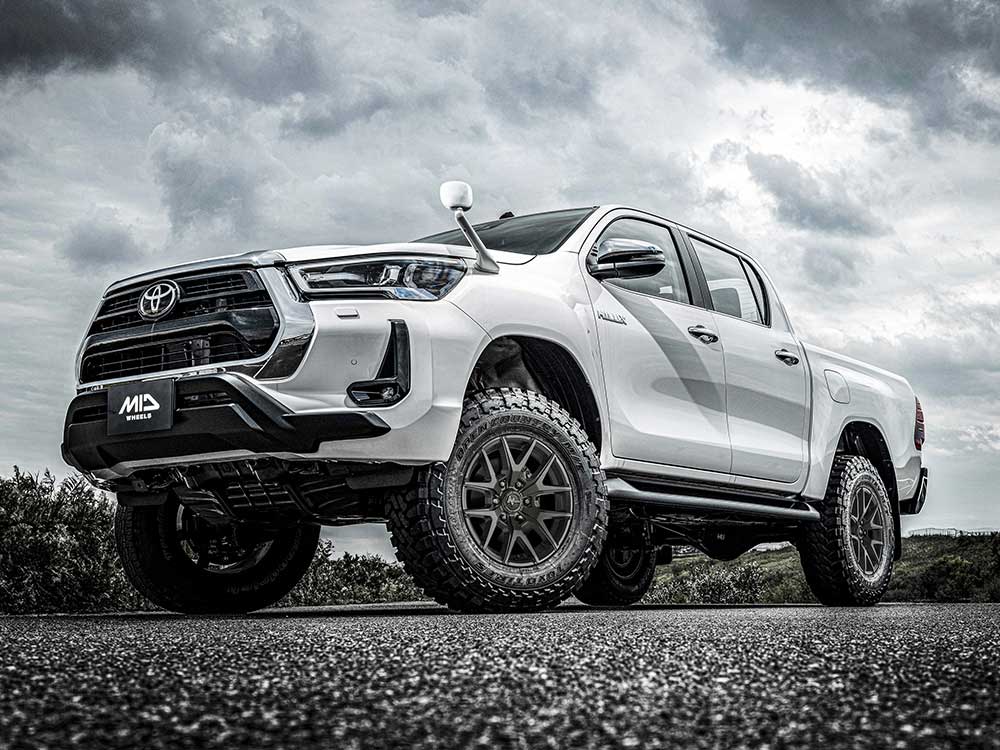 マルカサービス NITRO POWER/M62 TOMAHAWK ランドクルーザー(ZX