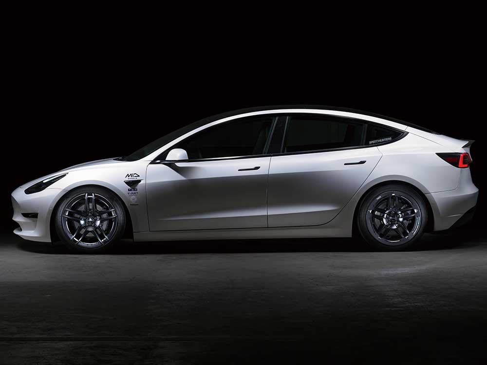MIDエクスクルーシブ/MTW TW025 アルミホイール4本セット【19×8.5J 5-114.3 INSET35 SGU】MID EXCLUSIVE/MTW TW025 X19A985573350290×4の画像