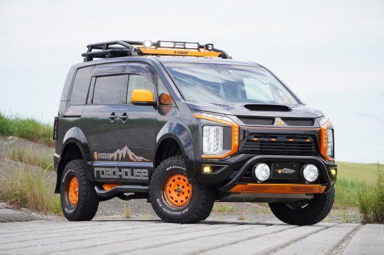 ロードハウス カディス フジヤマ PREMIUM デリカD：5 中期 KADDIS KD