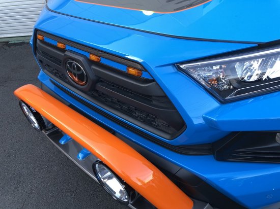 ロードハウス カディス アドベンチャー専用 グリルマーカー 未塗装品