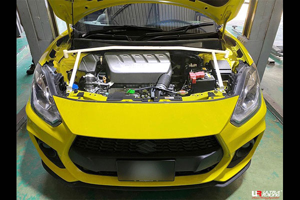 ULTRA RACING ウルトラレーシング フロントタワーバー スズキ スイフト 