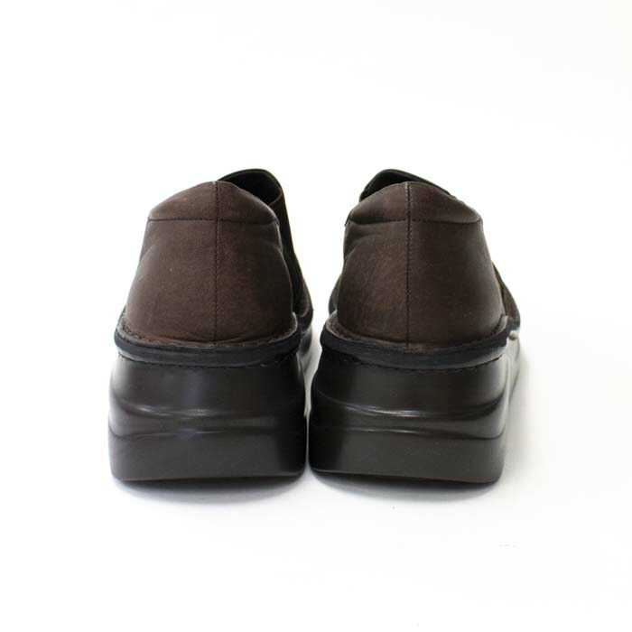 本革 スリッポン