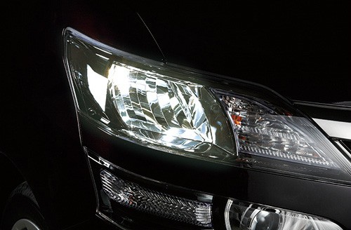 GIGA 車 ハロゲン ヘッドライト BD629N ザ・ブループラス5000K HB4/3
