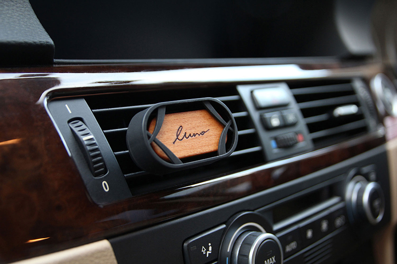 新到着 芳香剤 車 シーサイドシトラス H15 ルーノ エアウッド グラン 天然木使用 エアコン取付 天然由来の消臭剤配合 車用芳香剤 Carmate1 001円 Academydosaber Com