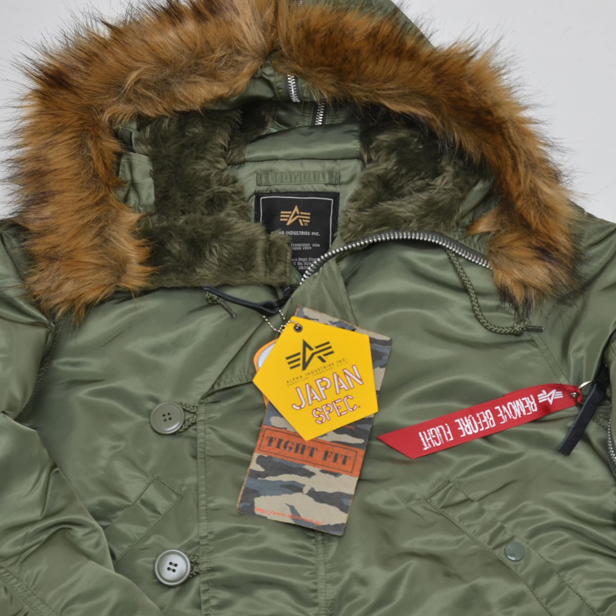 Alpha Industries（アルファ・インダストリーズ） ALPHA アルファ