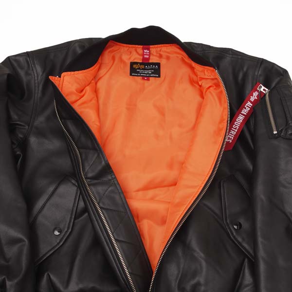 Alpha Industries（アルファ・インダストリーズ） ALPHA アルファ