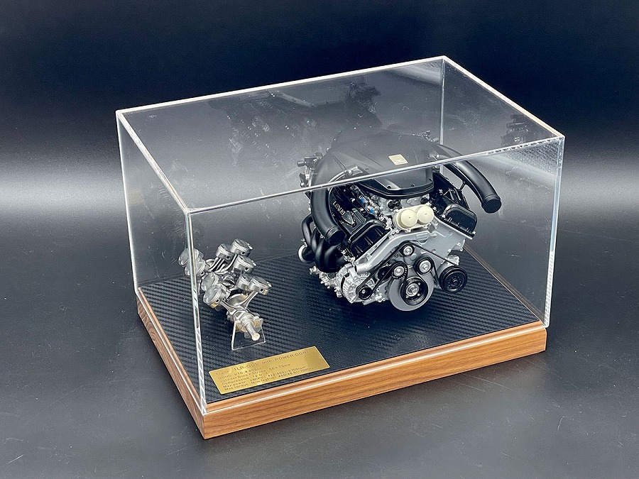 日下エンジニアリング 1/6スケールエンジンモデル  レクサス LFA 1LR-GUEエンジン パワーコア付き (ピストン/コンロッド/クランク) トヨタ自動車ライセンス商品 |  | 12