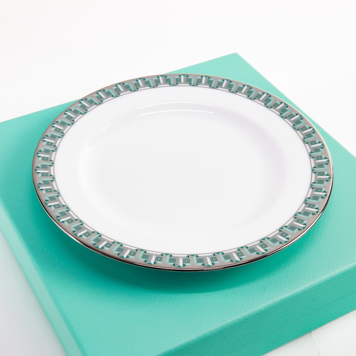 ティファニー 食器 結婚祝い TIFFANY＆Co プレート 皿 T トゥルー