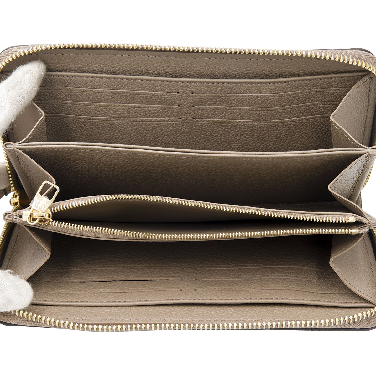 LOUIS VUITTON（ルイ・ヴィトン） 長財布 ジッピー・ウォレット