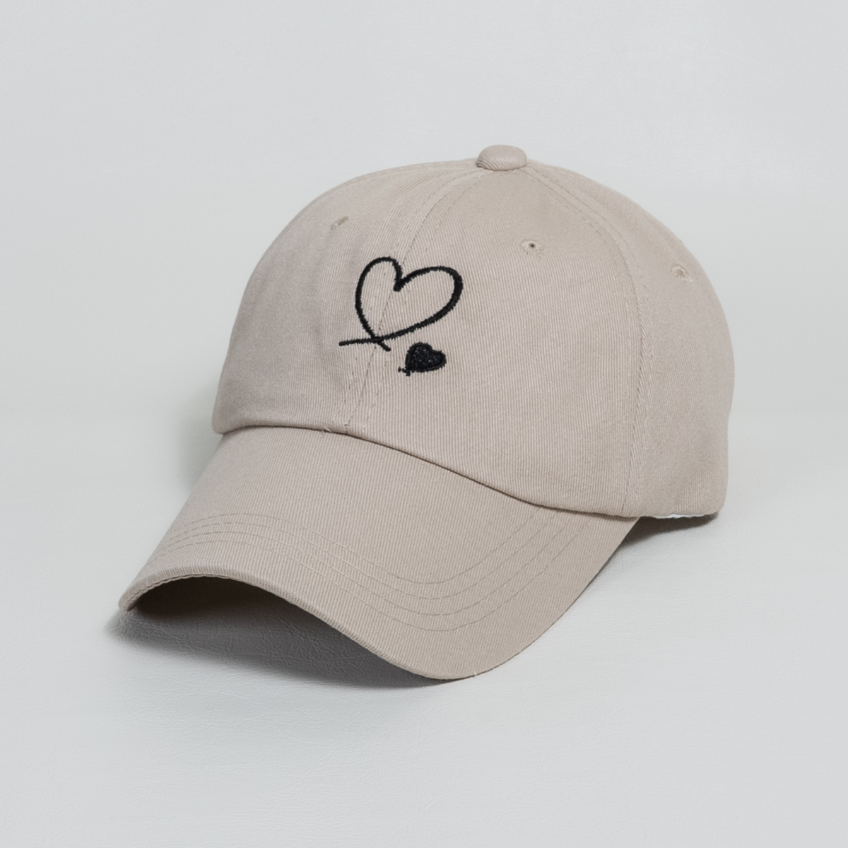 ★日本未販売★可愛い‼︎ 韓国で大人気‼︎★FJ ホワイトキャップ リボン付き WOMEN'S イヤーカーブリボンキャップ - FootJoy Japan