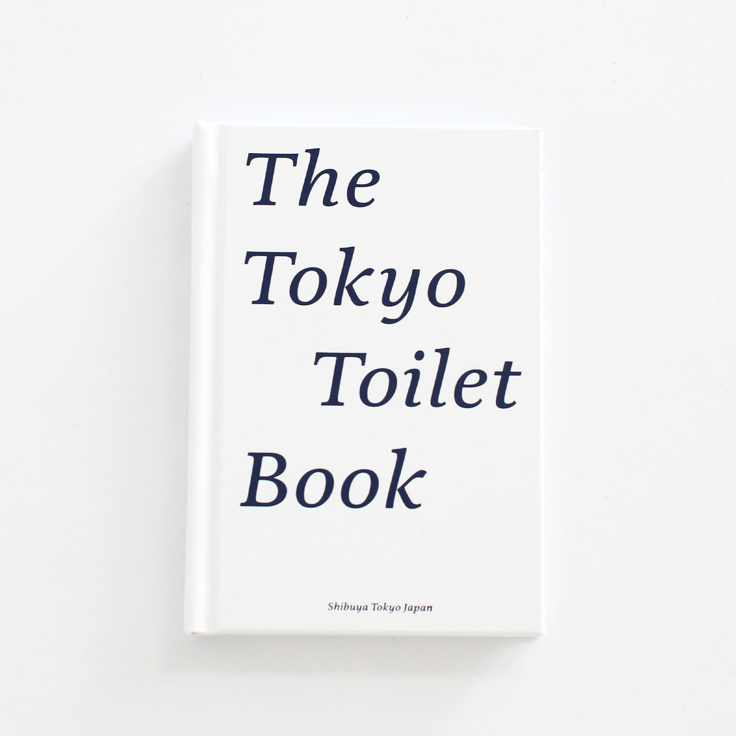 アートブック 写真集 THE TOKYO TOILET BOOK 高橋ヨーコ PERFECT DAYS 公共トイレ 東京 日本語版 英語版｜cdcstores｜02