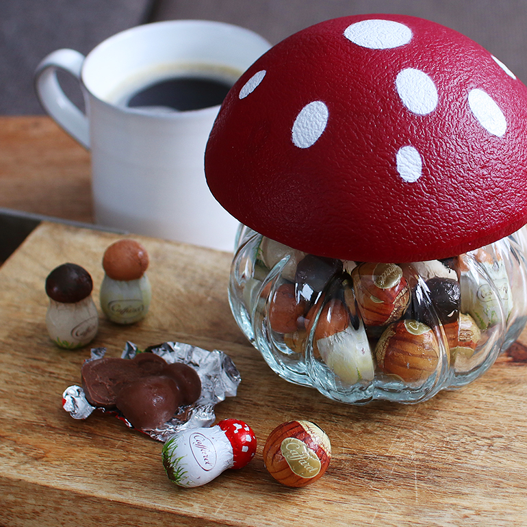 チョコレート ギフト キノコ イタリア ジャンデゥーヤ ヘーゼルナッツ Caffarel カファレル 森のきのこポット 27粒入り クリスマス バレンタイン | カファレル | 01