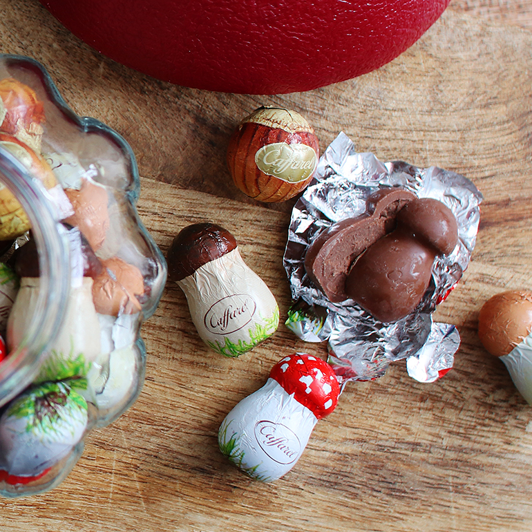 チョコレート ギフト キノコ イタリア ジャンデゥーヤ ヘーゼルナッツ Caffarel カファレル 森のきのこポット 27粒入り クリスマス バレンタイン | カファレル | 04