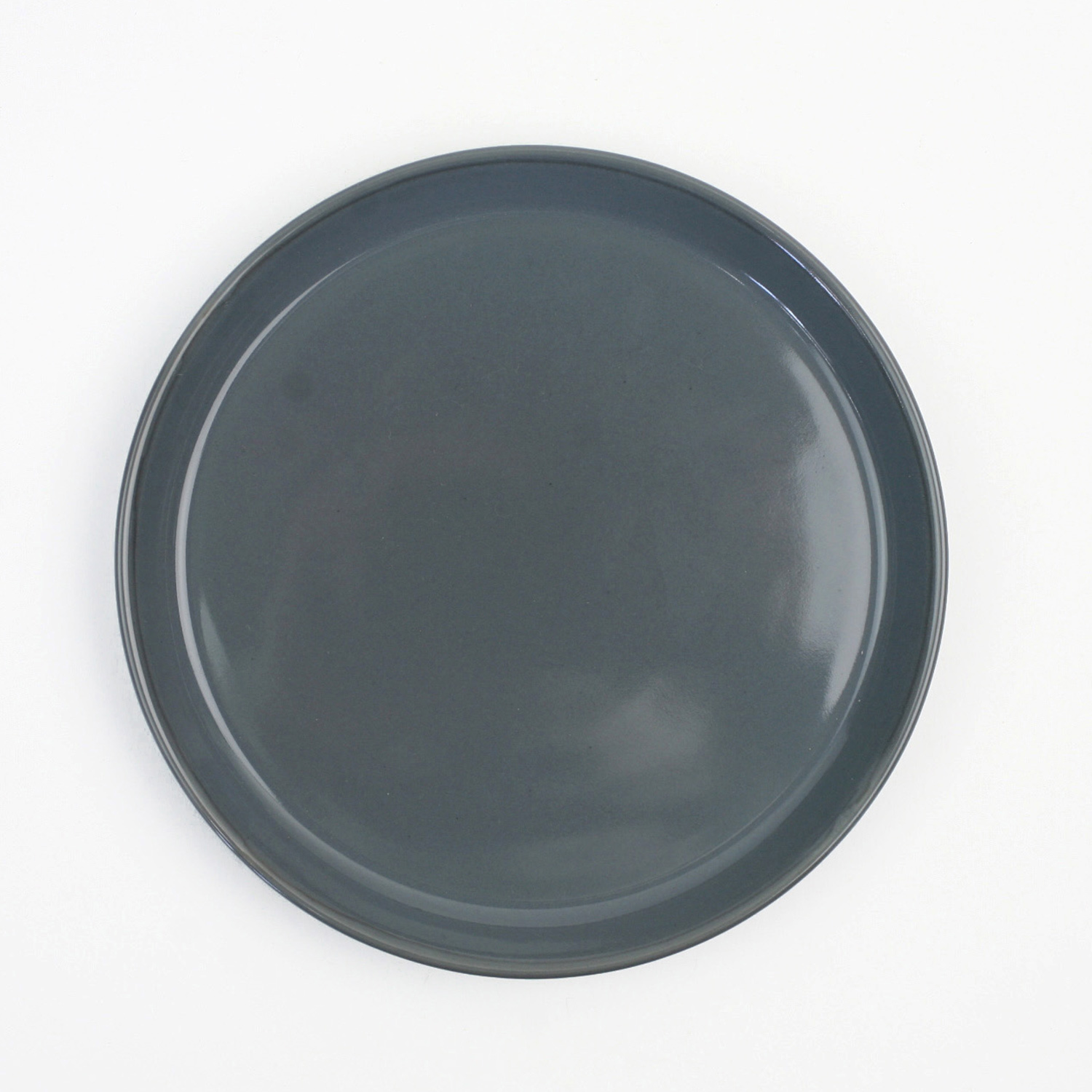 食器 プレート 平皿 波佐見焼 おしゃれ カラフル 22cm スタッキング 磁器 HASAMI ハサミ | HASAMI | 06