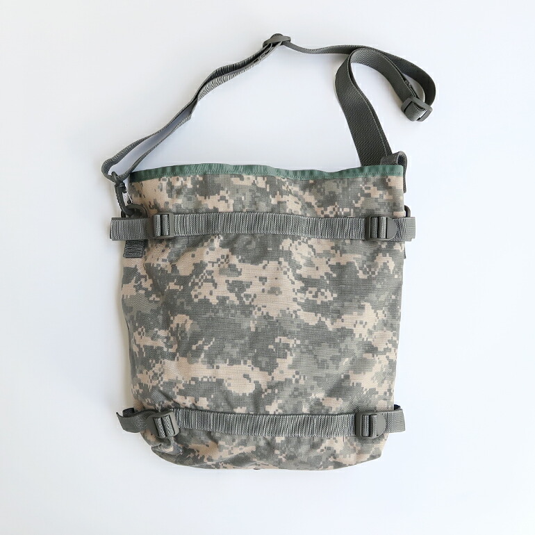 軍放出品 ミリタリー ショルダーバッグ デッドストック デジタル迷彩