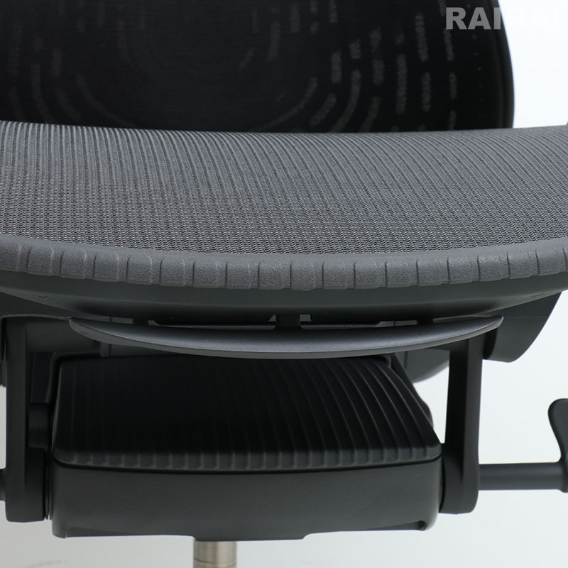 Herman Miller（ハーマンミラー） ミラ2チェア グラファイトベース