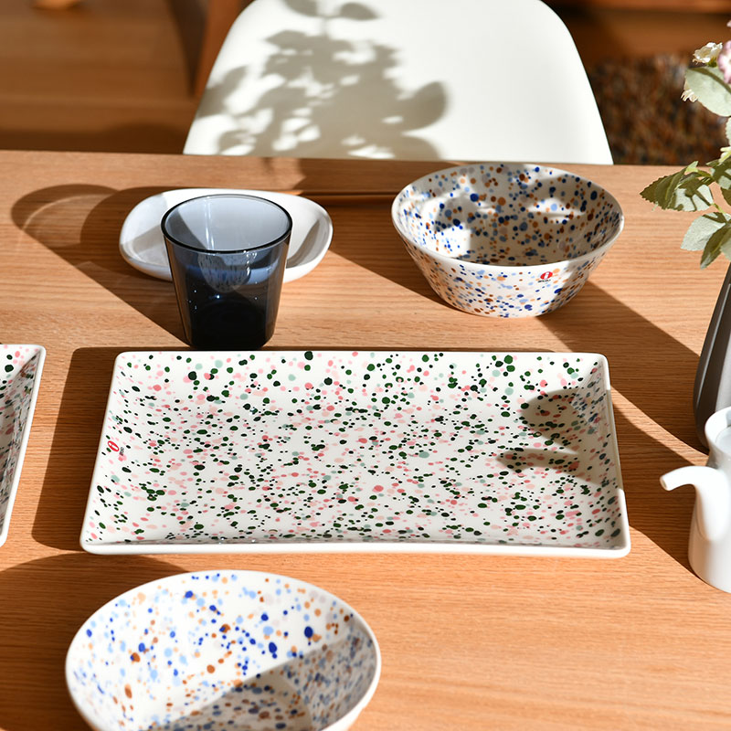 イッタラ　ヘレ　Ａ5プレート（2枚） 楽天市場】イッタラ / OTC ヘレ A5 プレート 15x21cm [ iittala