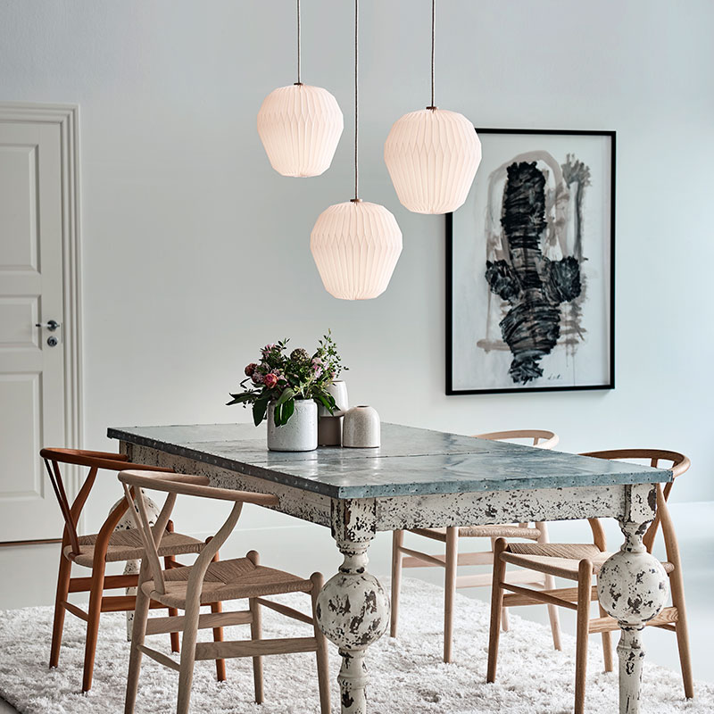 新品未使用品 LE KLINT / BOUQUET 3 3灯 ペンダントライト lkkp1303l_offi3.jpg