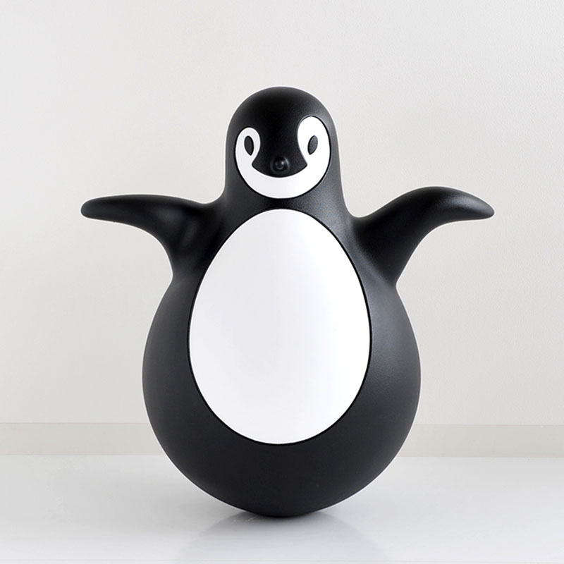 MAGIS マジス ペンギン型のおきあがりこぼし ピンギー PINGY