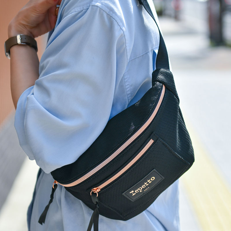 repetto（レペット） ボディバッグ エシャッペ ブラック 黒 repetto