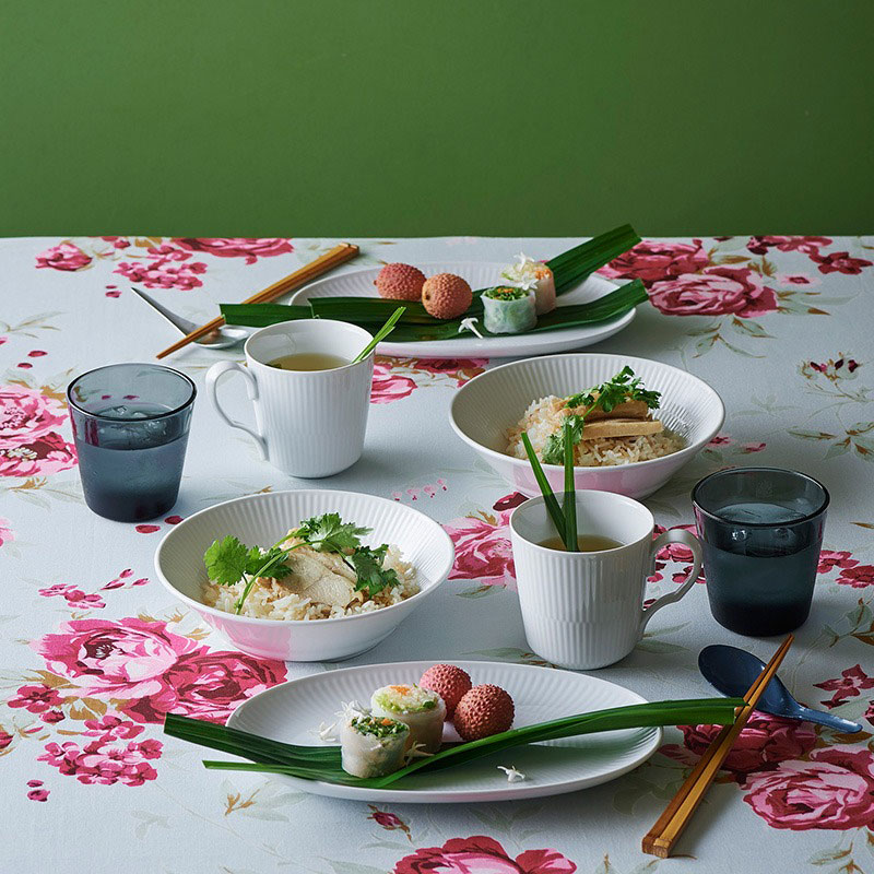 美品◼️貴重◼️ロイヤルコペンハーゲン　ホワイトフルーレース　蓋付スープカップ　ペア Royal Copenhagen White Fluted Full Lace Tea Cup & Saucer