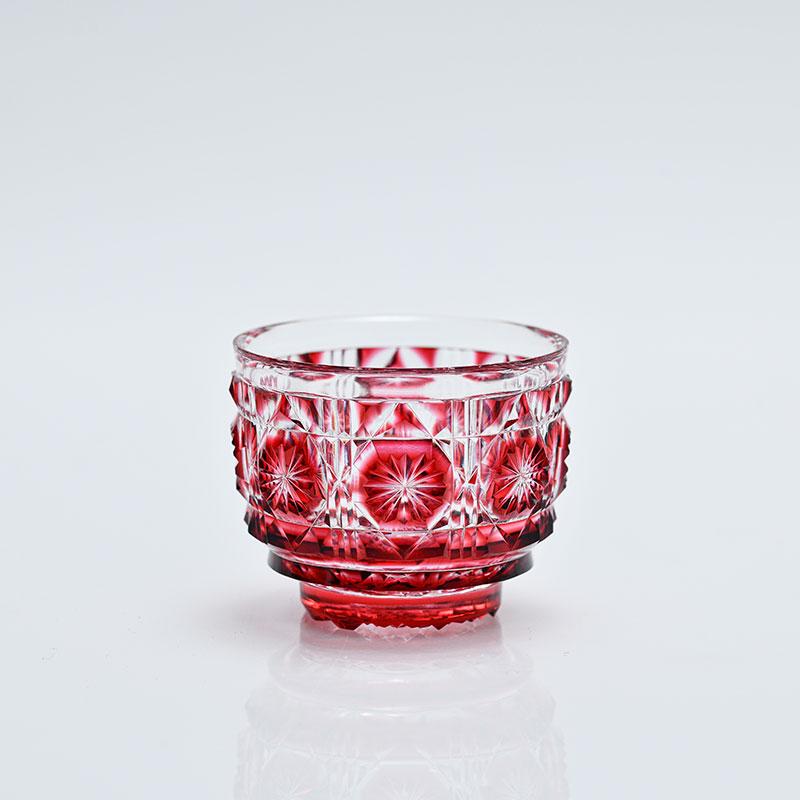 薩摩切子 復元猪口 赤 口径62mm 高さ52mm 島津 工芸品 ガラス工芸 【中古】 12507K45 薩摩切子 復元猪口 赤 口径62mm 高さ52mm 島津 工芸品 ガラス