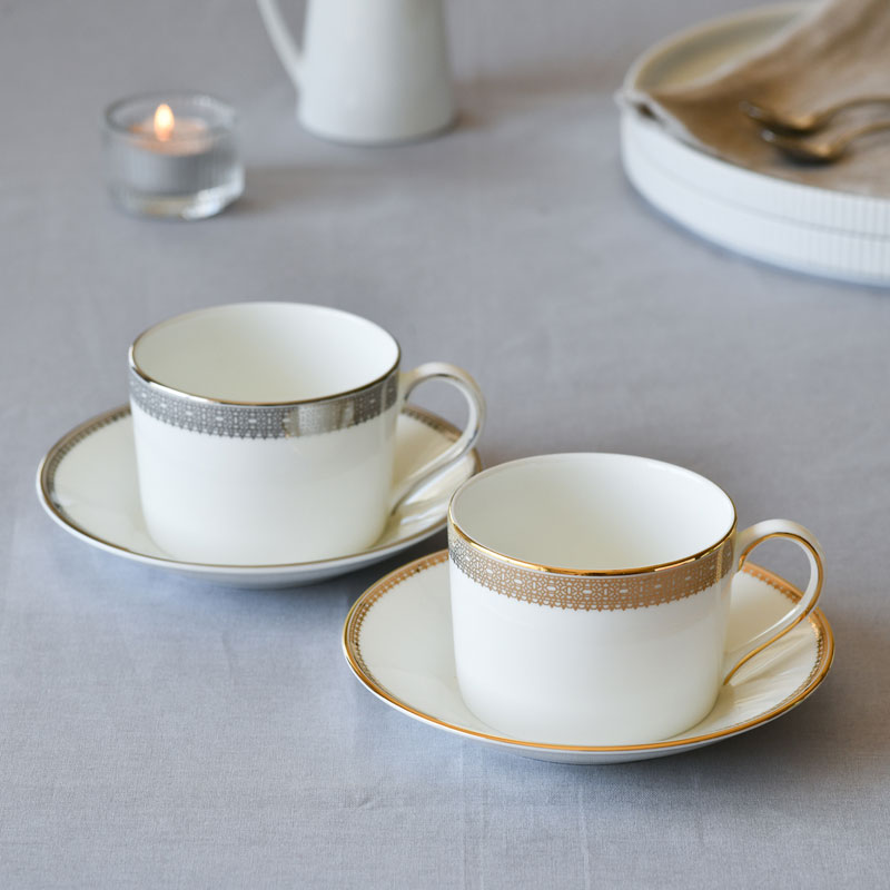 ウエッジウッド　ヴェラ・ウォン ヴェラレー ス プラチナ　セット ヴェラ・ウォン ヴェラレー ス ティーカップ&ソーサー ペア(ゴールド