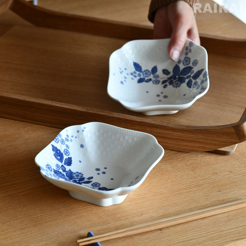 紅茶セット付き】 ウェッジウッド ストロベリー ブルーム インディゴ