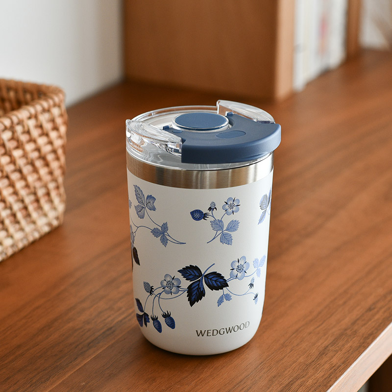 WEDGWOOD（ウェッジウッド） 【紅茶セット付き】 蓋付ドリンク
