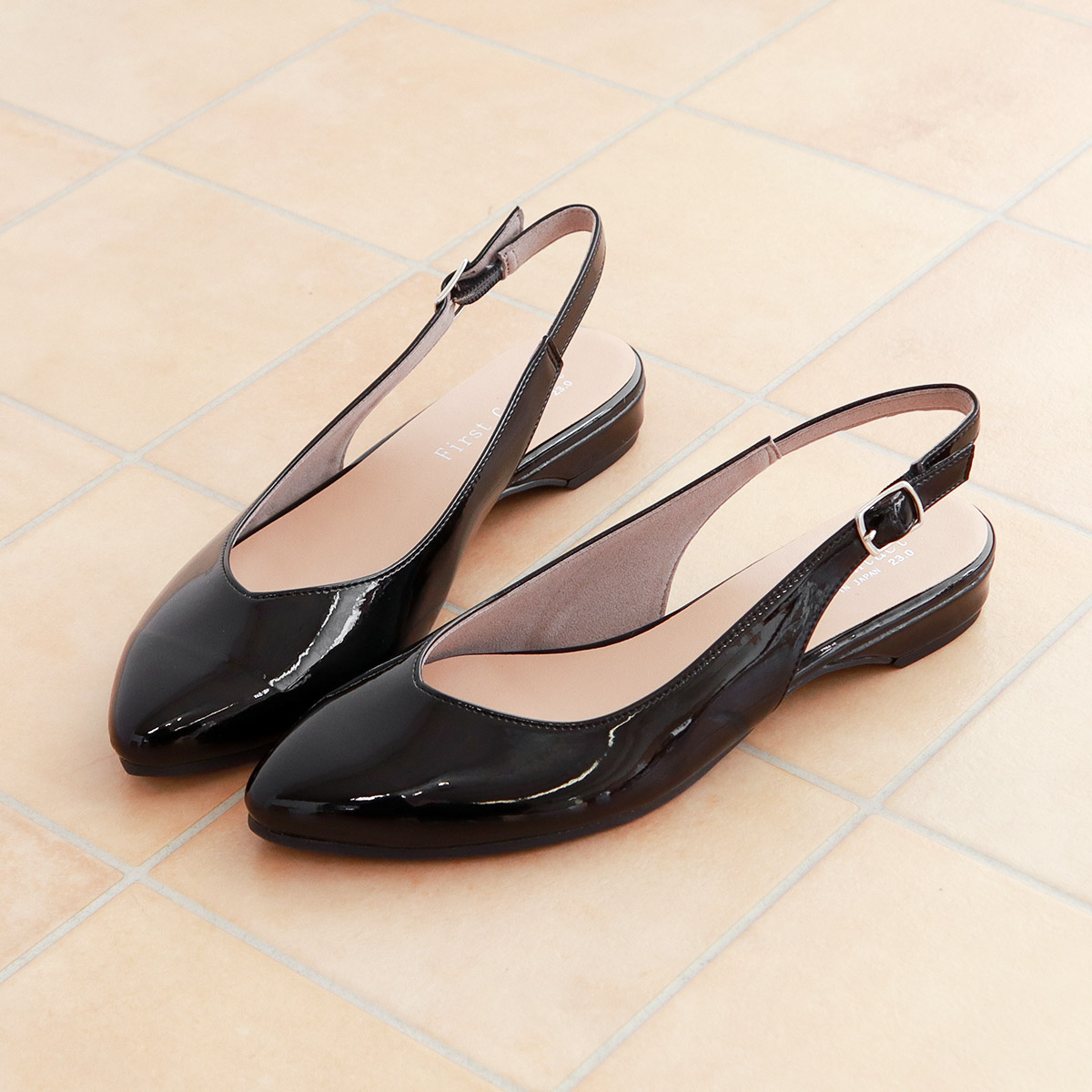 FIRST CONTACT（ファーストコンタクト） パンプス レディース