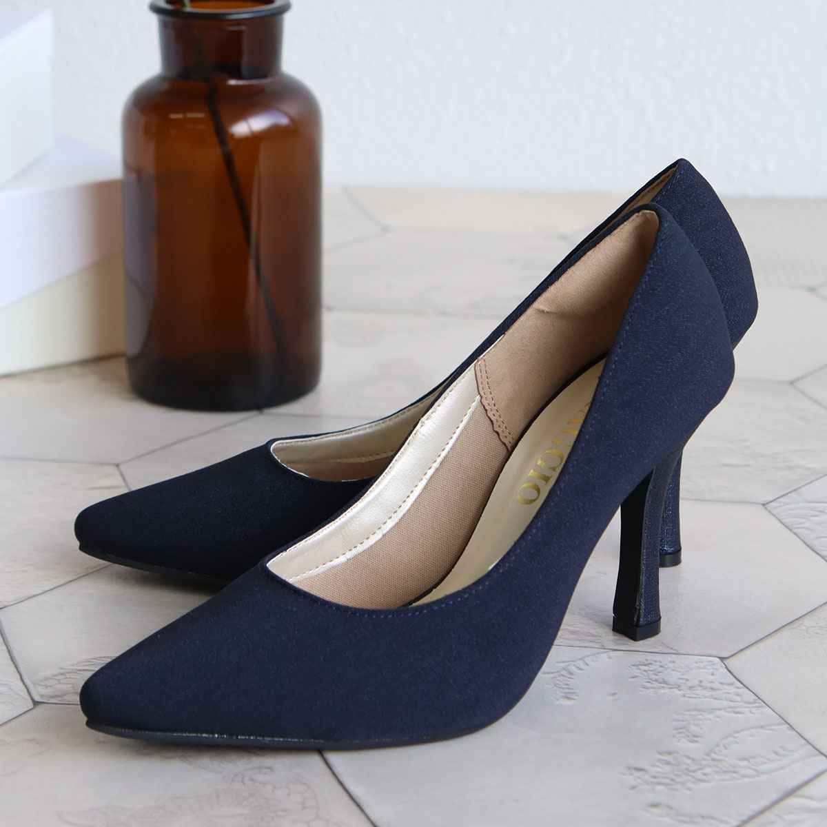 パンプス レディース 痛くない 9cmヒール ポインテッドトゥ 脱げにくい