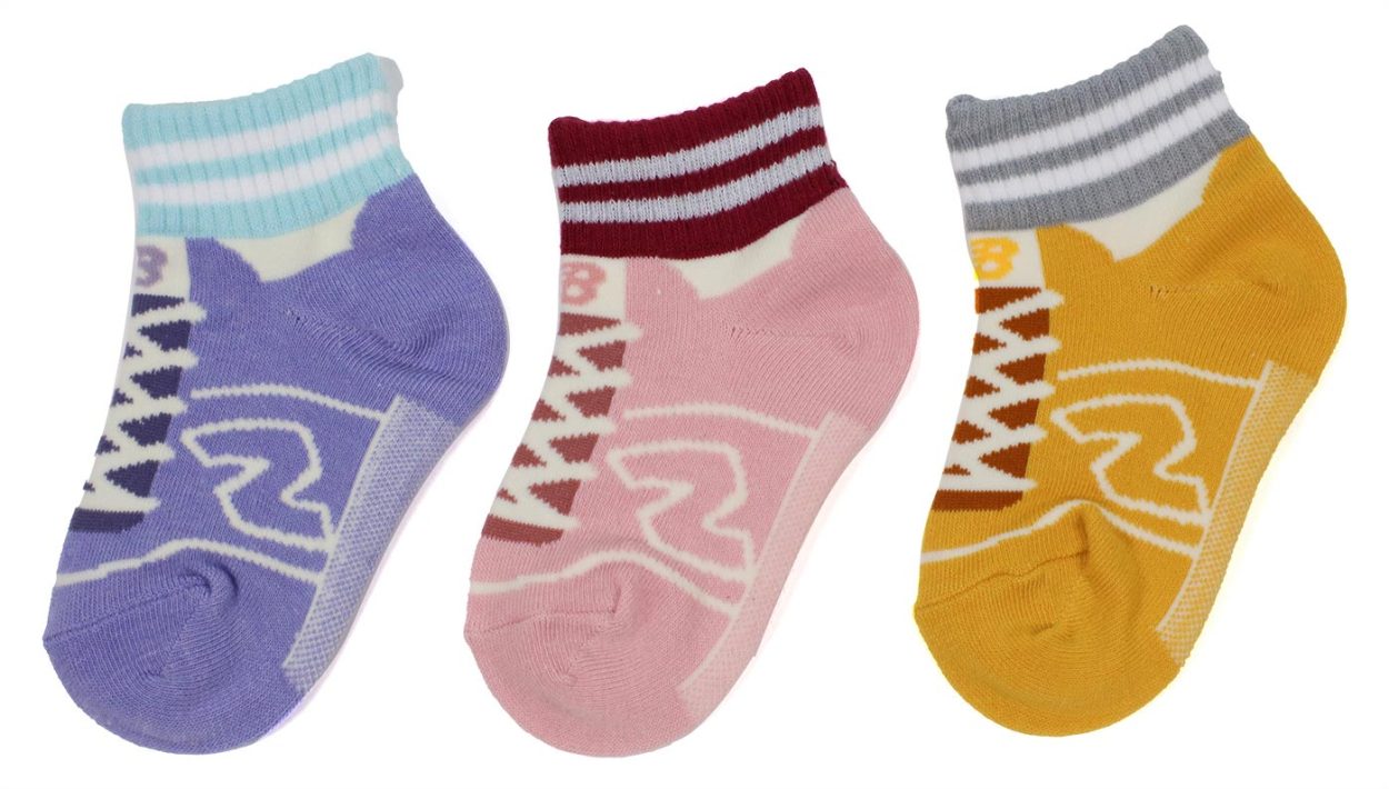 ニューバランス 子供用 靴下 キッズ ベビー 女の子 男の子 赤ちゃん 3足セット ソックス くつした ベビーソックス プレゼント 贈り物 3足組 New Balance Nb Kids Socks スニーカー ファッション セレブル 通販 Yahoo ショッピング