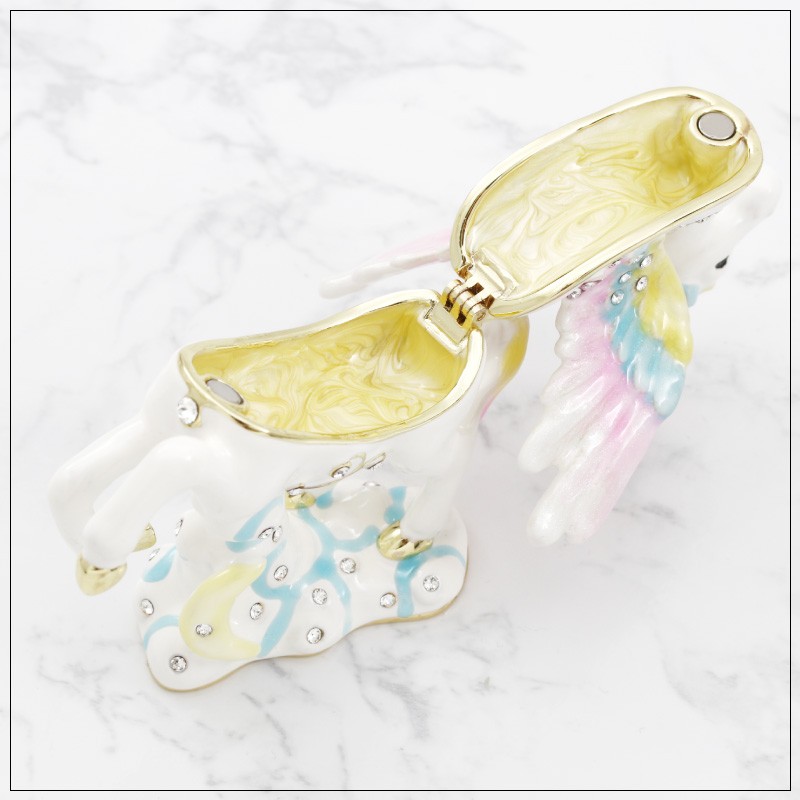 Doris Crystal ペガサス スワロフスキー純正クリスタル ボックス