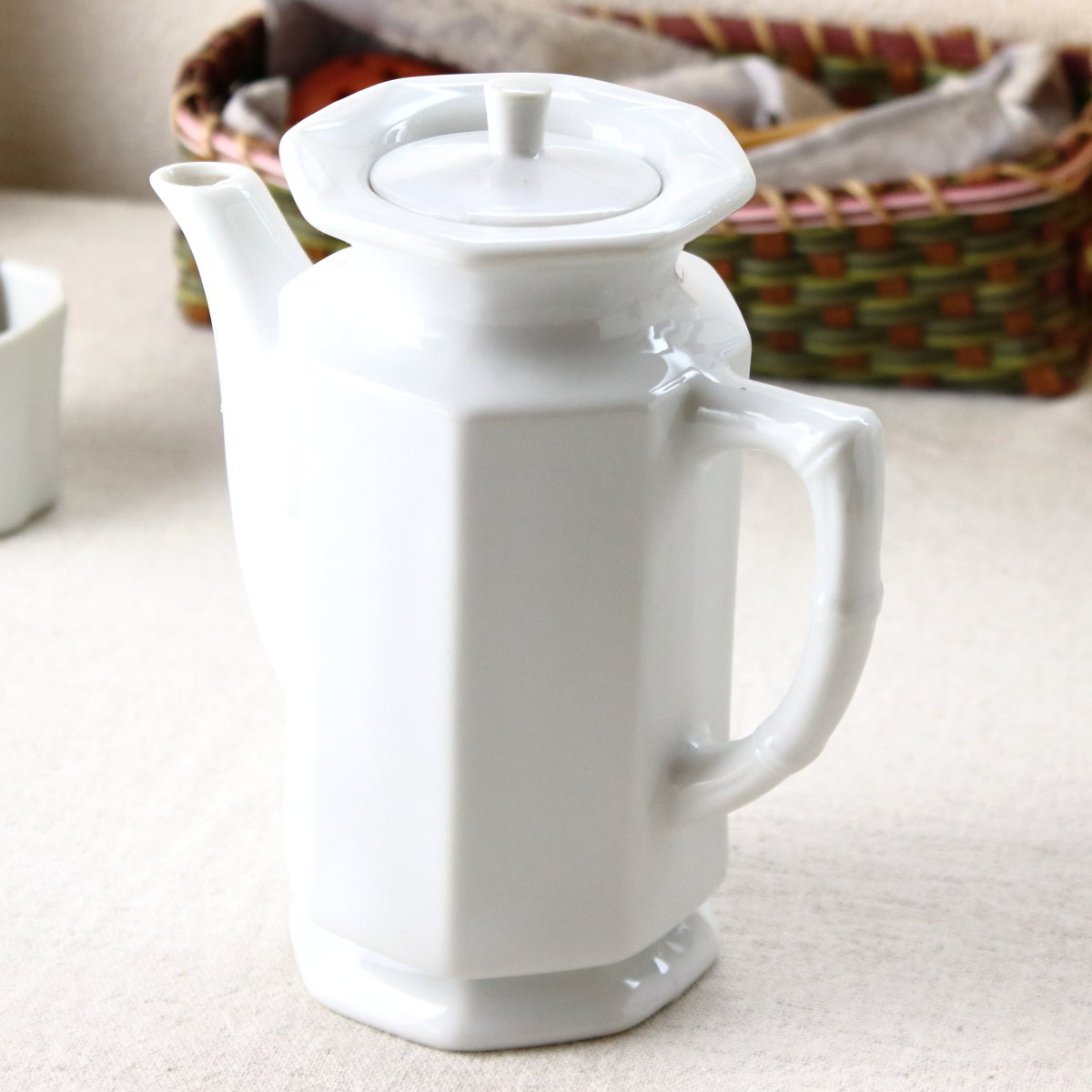 中国陶器製 ポット 蓋付き 八角 ティーポット アウトレット 750ml 日本製 美濃焼 蓋付 蓋