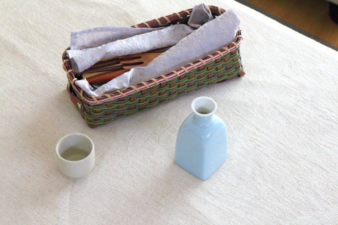 青磁のシンプル角花瓶 フラワーベース 花瓶 花器 一輪差し フラワー