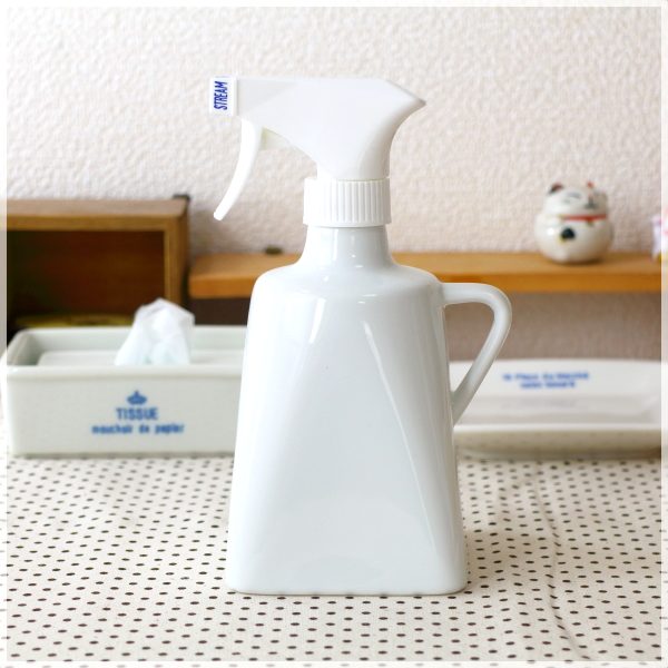 シンプル 陶器製スプレーボトル 500ml 日本製 美濃焼 観葉植物の水やり